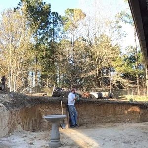 Meet your Posher, Dennis